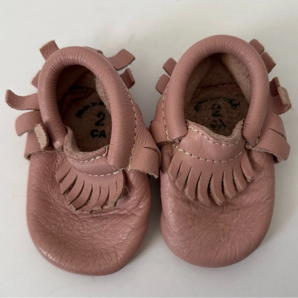 Freshly Picked Light Mauve Pink Leather Moccasins Size 2